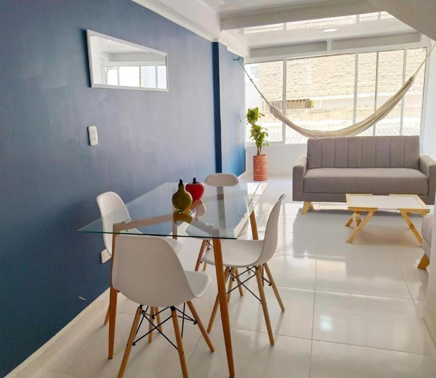 Apartment Marbella - En Edificio Frente A La Playa Cerca Al Centro Historico Cartagena